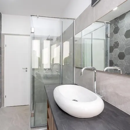 דירה Gorgeous With View In Piata Universitatii *