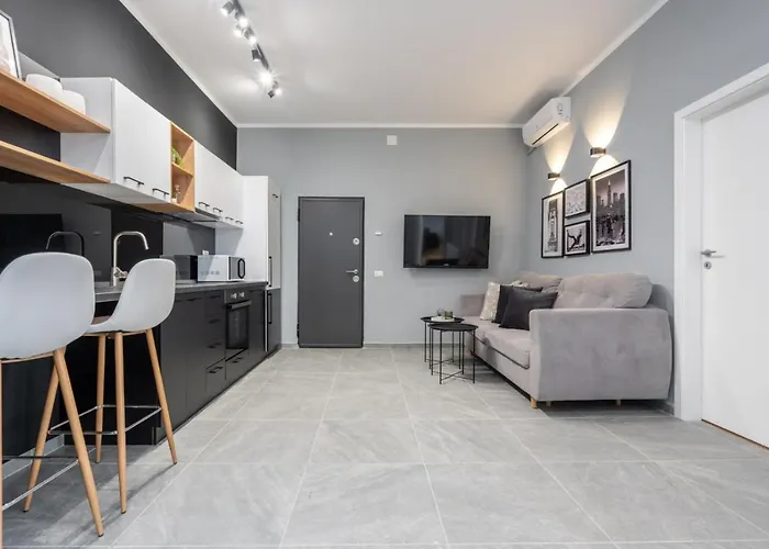 Gorgeous With View In Piata Universitatii Apartment