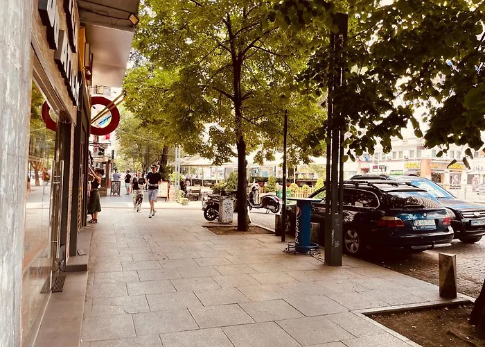 Daire Gorgeous With View In Piata Universitatii Bükreş